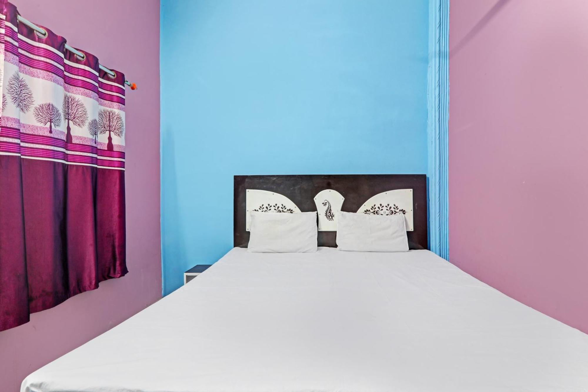 Hotel O Home Om Marriage Hall Ayodhya Extérieur photo