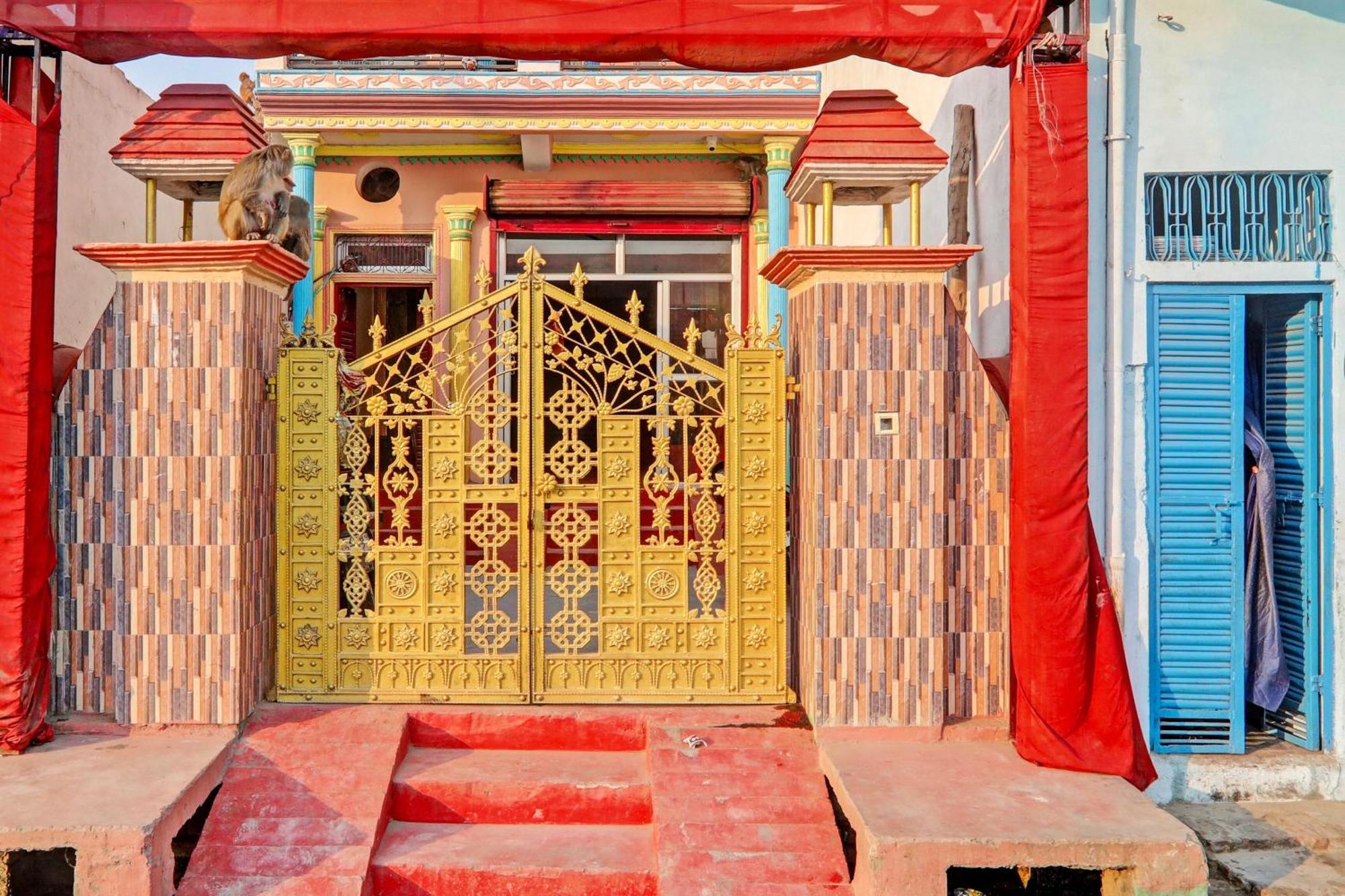 Hotel O Home Om Marriage Hall Ayodhya Extérieur photo