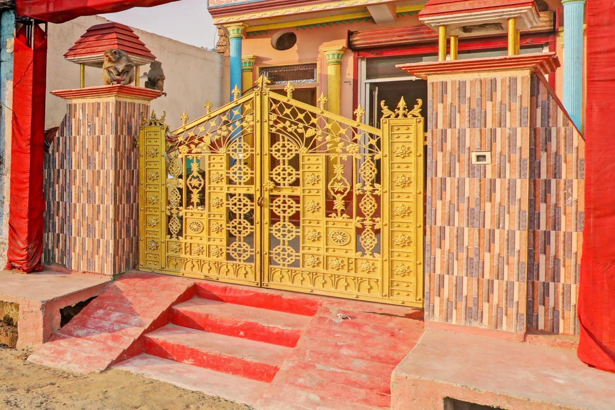 Hotel O Home Om Marriage Hall Ayodhya Extérieur photo